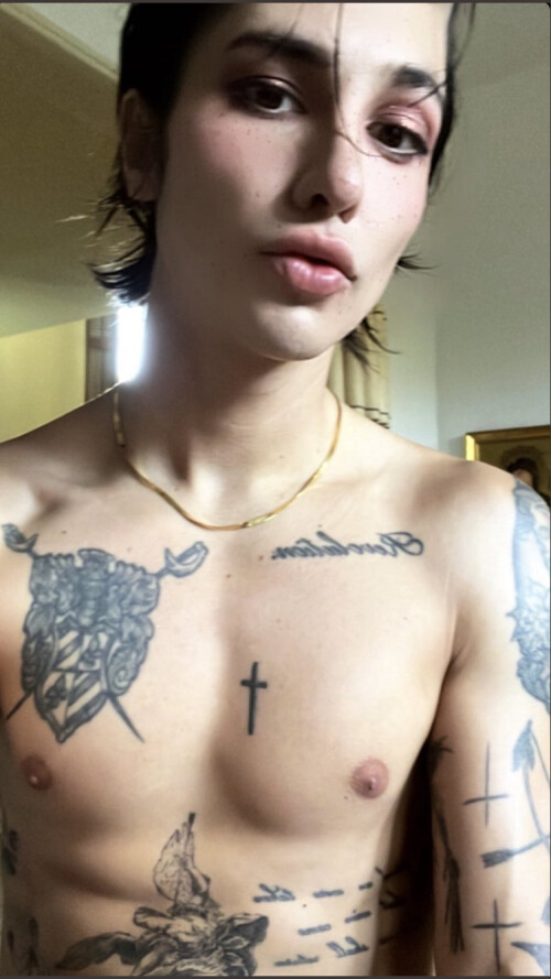 tumblr 1b584a78be7b569cb283387537e55bb2 dd48c7d9 1280