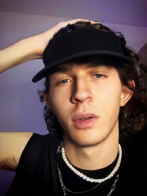 t8MWJm.jpg