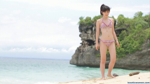 Airi Suzuki 1640