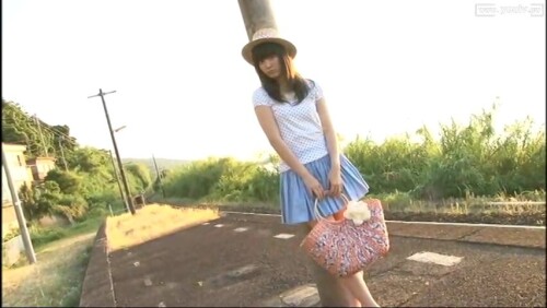 Airi Suzuki 692