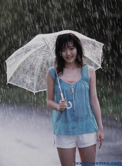 Airi Suzuki 1406