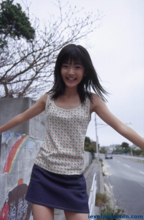 Airi Suzuki 1280
