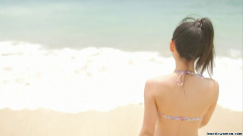 Airi Suzuki 1435
