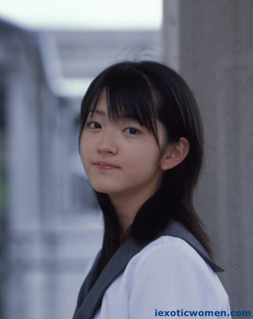 Airi Suzuki 957