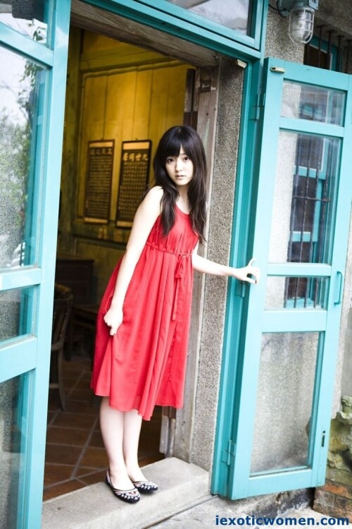 Airi Suzuki 1537