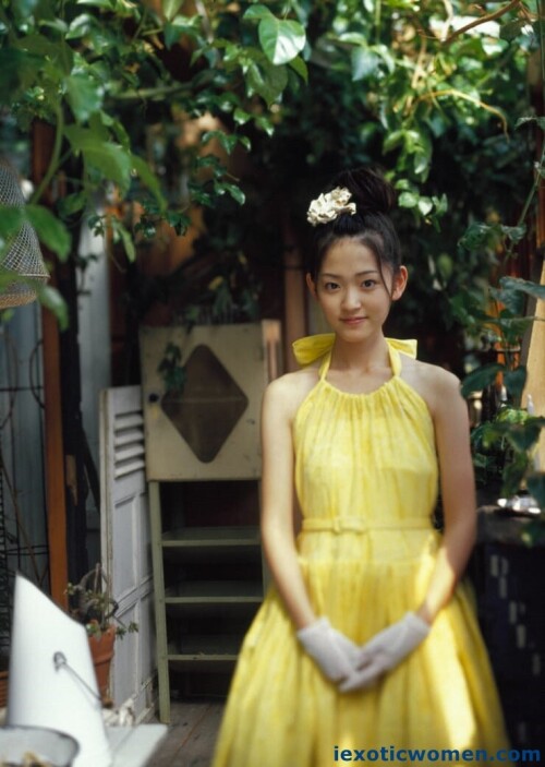 Airi Suzuki 1304