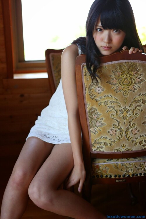 Airi Suzuki 1601