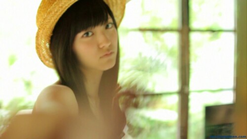 Airi Suzuki 1609