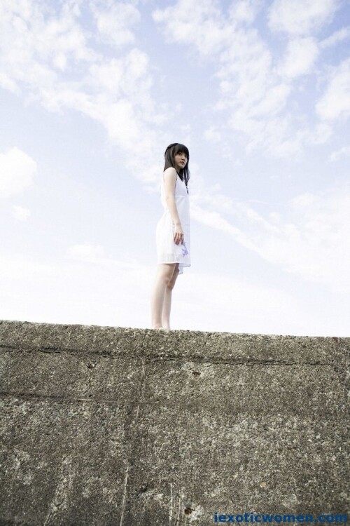 Airi Suzuki 1561