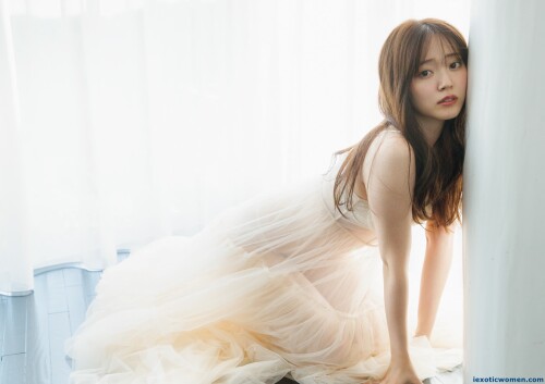 Airi Suzuki 1566