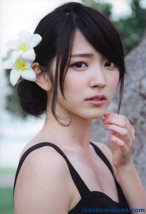 Airi Suzuki 1026