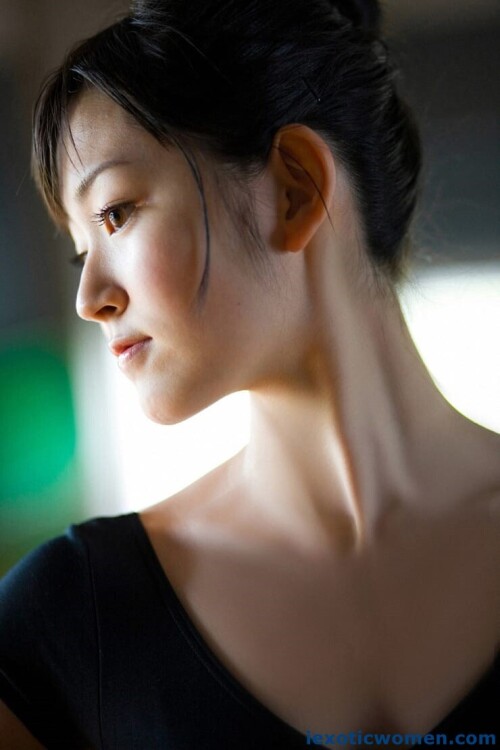 Airi Suzuki 1065