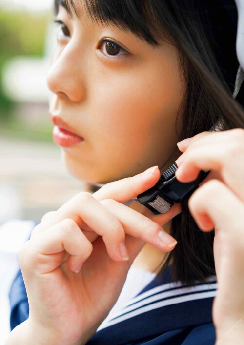 Hina Kikuchi 1634 1