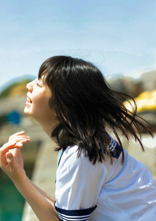 Hina Kikuchi 1689 1