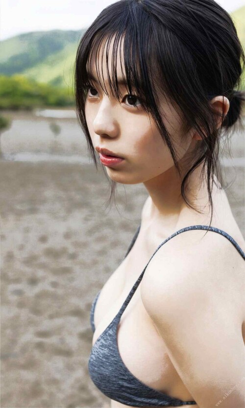Hina Kikuchi 1917