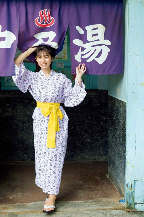 Hina Kikuchi 2208