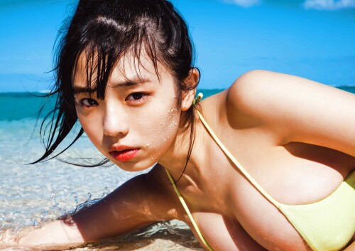 Hina Kikuchi 1735 1