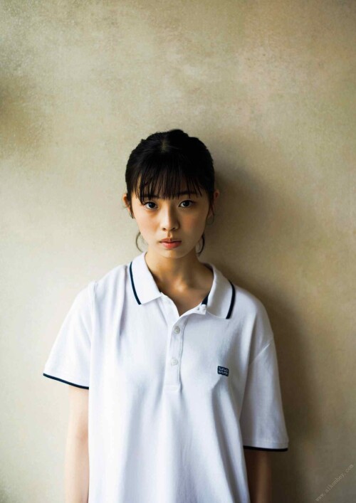 Hina Kikuchi 1803 1