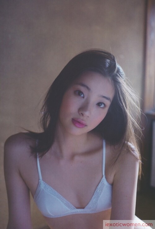 Rika Adachi 132