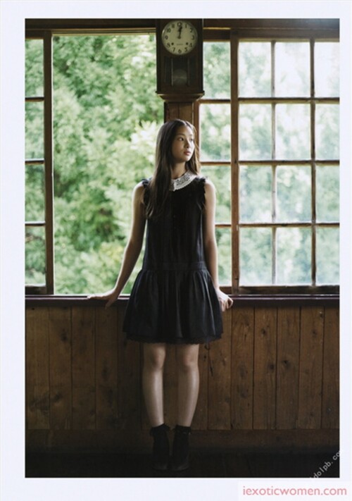 Rika Adachi 724