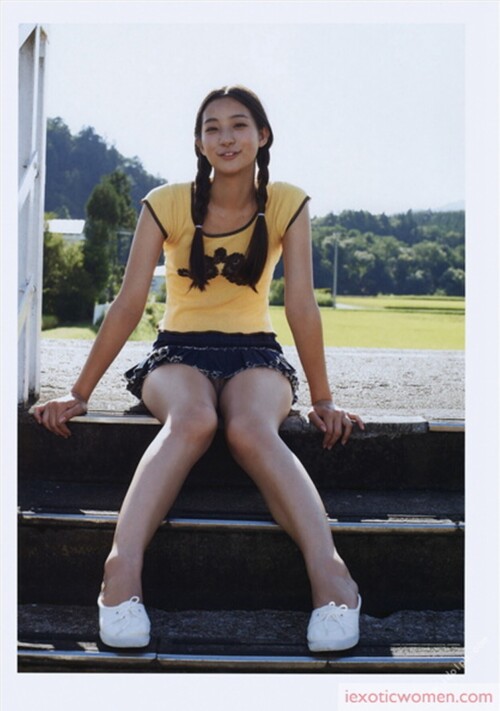 Rika Adachi 745