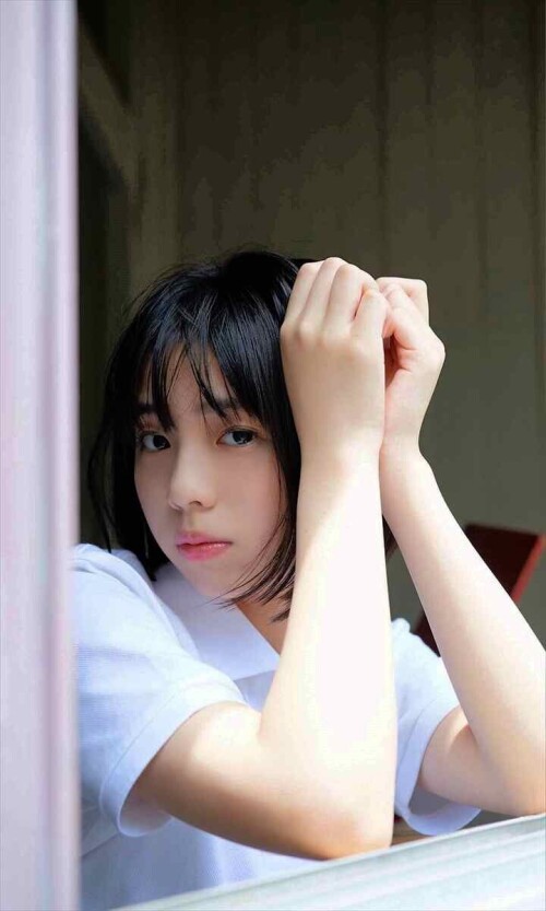 Hina Kikuchi 305