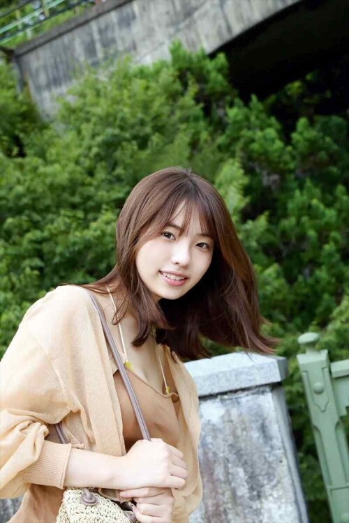 Hina Kikuchi 893