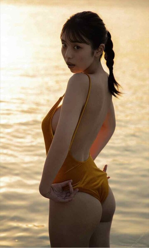 Hina Kikuchi 152