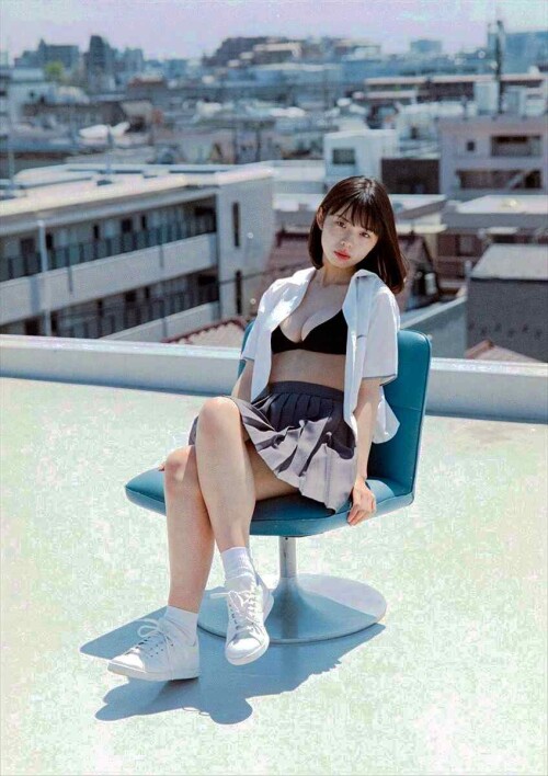 Hina Kikuchi 945