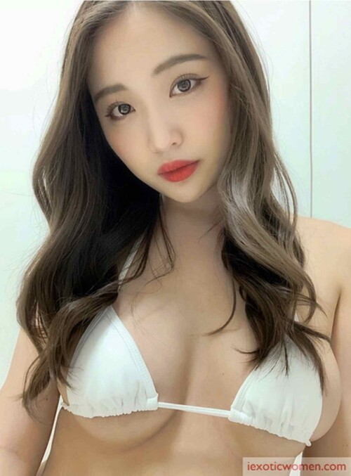 Yumi Mizusaki 1211