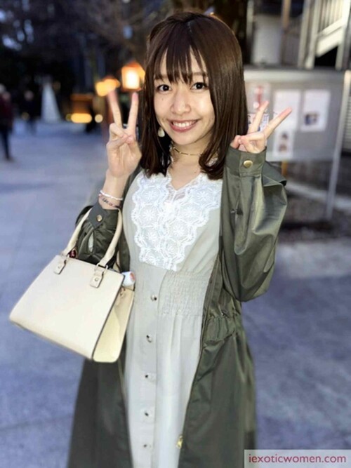 Yumi Mizusaki 1056