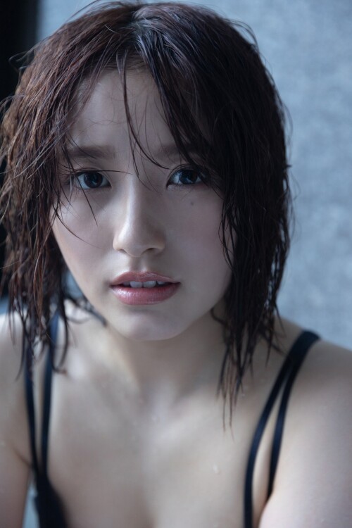 Nana Owada 1149