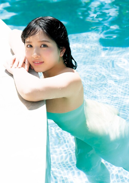 Nana Owada 949