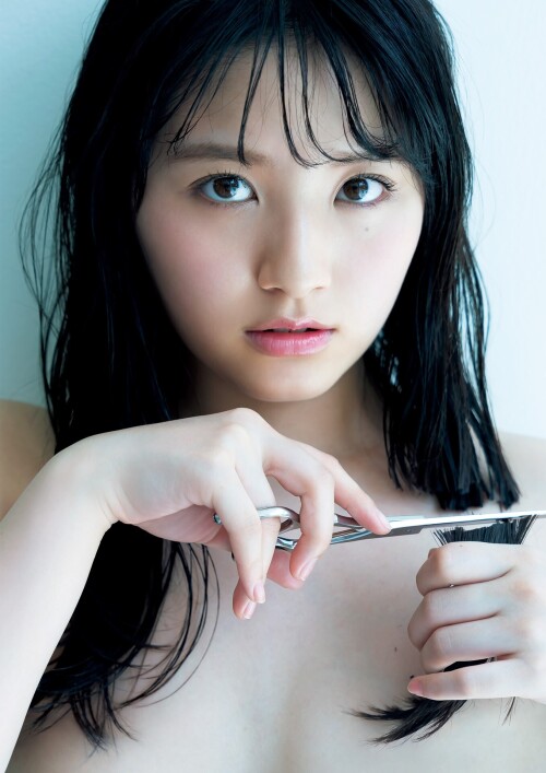 Nana Owada 962