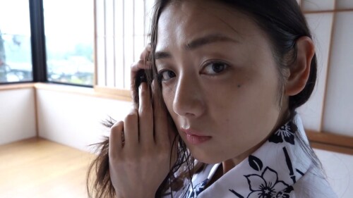 Moemi Katayama 215