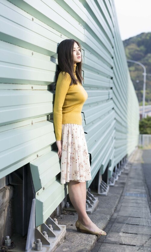 Moemi Katayama 127