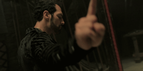 vmRchF.gif