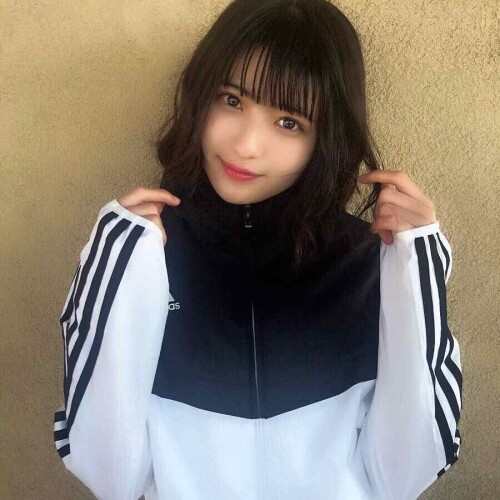 Minami Yamada 812