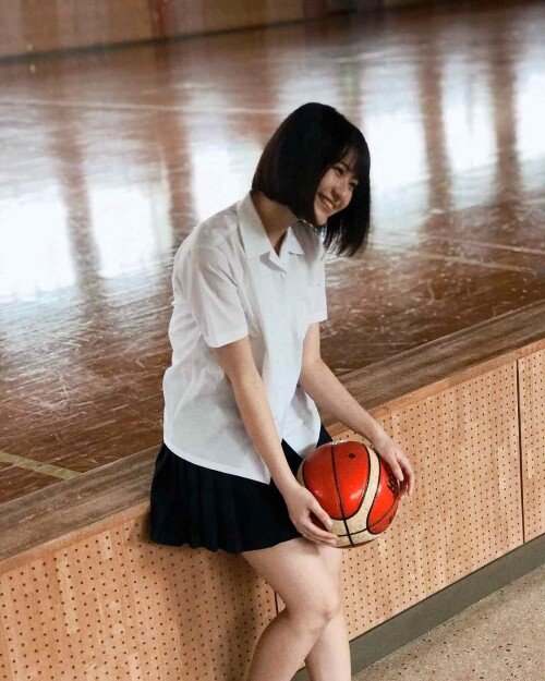 Minami Yamada 826
