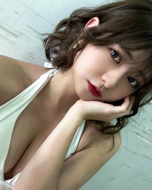 Minami Yamada 851