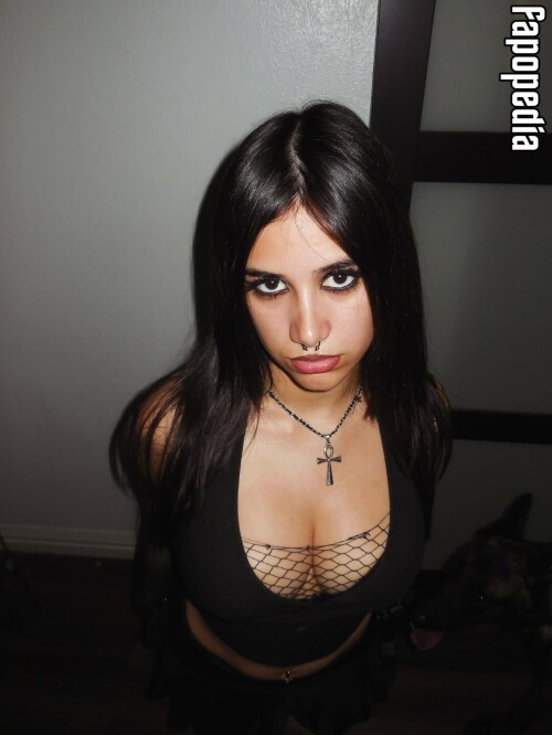 w8K2fm.jpg