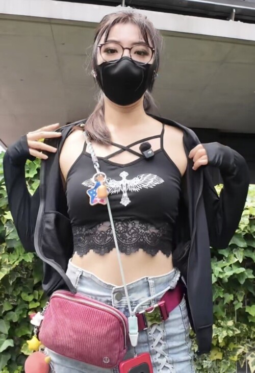 wTmTW0.jpg