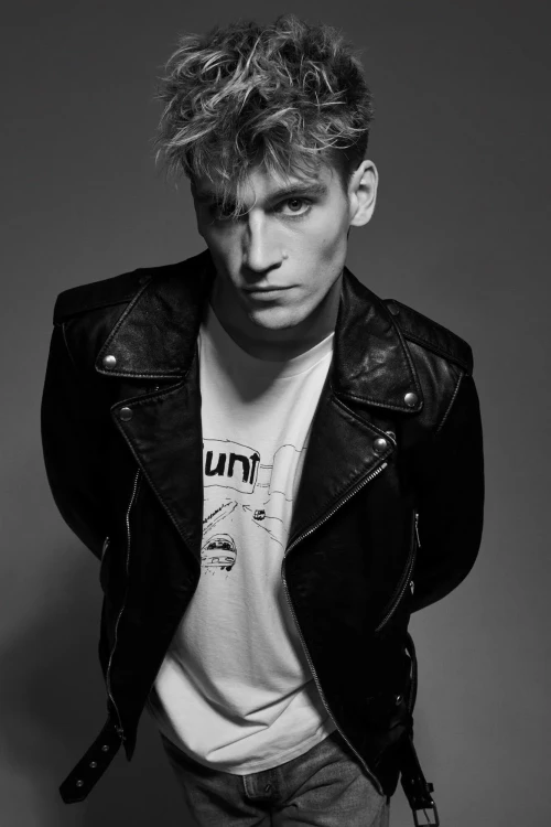 zs09n9.webp